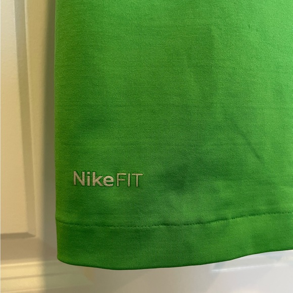 Green Nike Dry Fit Tank Top - Picture 2 of 4